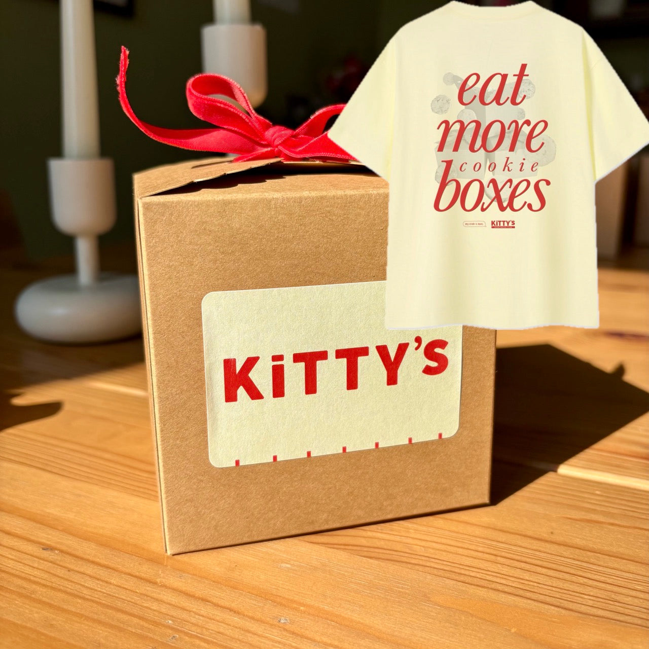 Kitty's x My Crush Is Here August Cookie Club with T-Shirt!